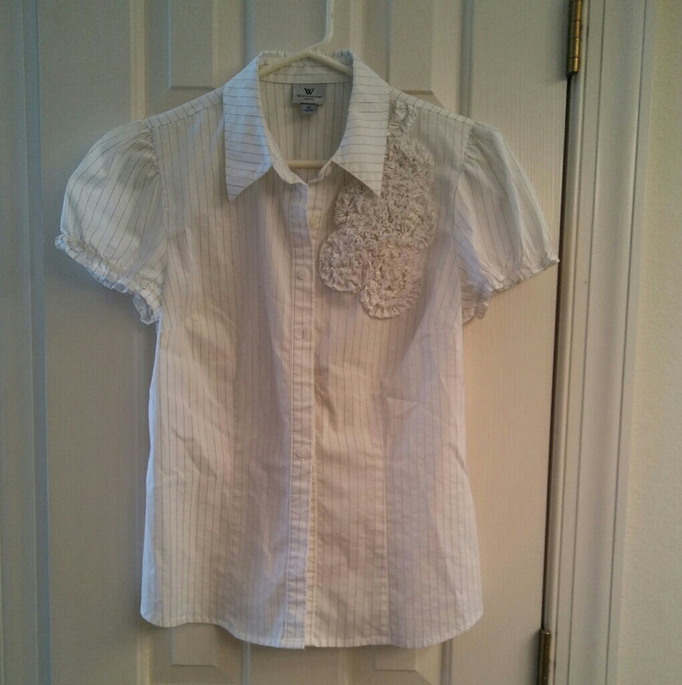 Worthington stretch button down stripe shirts